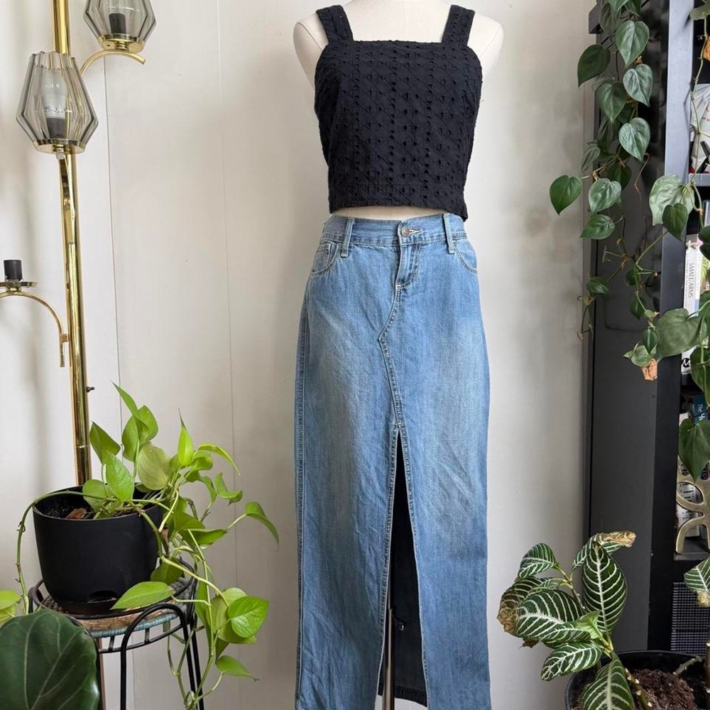 Old Navy Womens Blue Denim Maxi Skirt High Waisted Front Slit Size 2